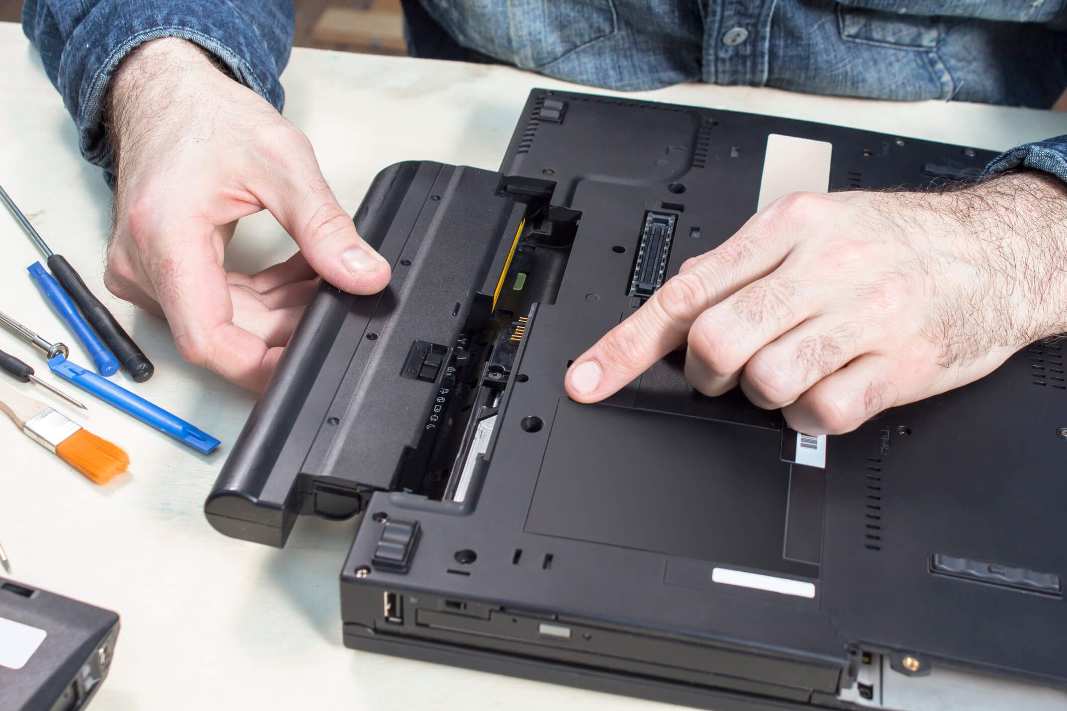 lenovo-laptop-batarya-sorunlari-cozumler-ve-ipuclari