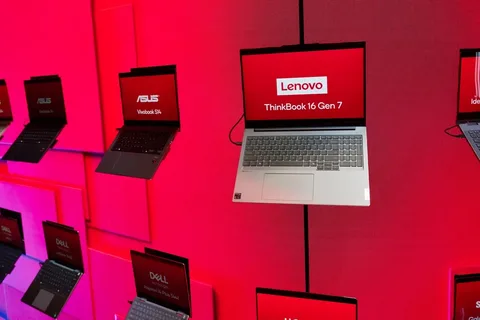 Lenovo Bilgisayar Donuyor